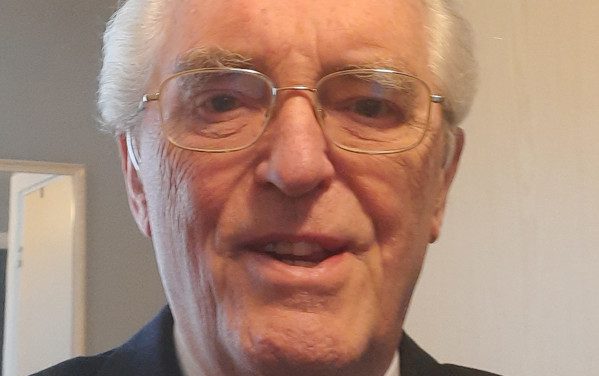 I’m back with a David Murray website